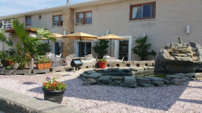 Гостиница The Amethyst Beach Motel  Пойнт Плезант Бич